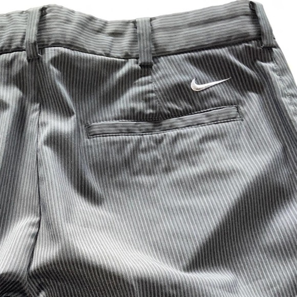 Nike black pinstripe flat front golf pants size 32x31 1/2 - Picture 2 of 13